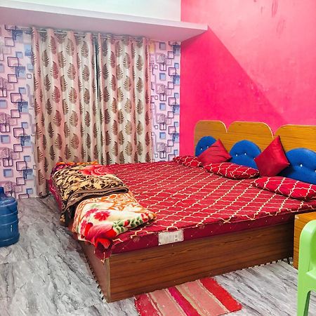 Shivalay Paying Guest House Варанасі Екстер'єр фото