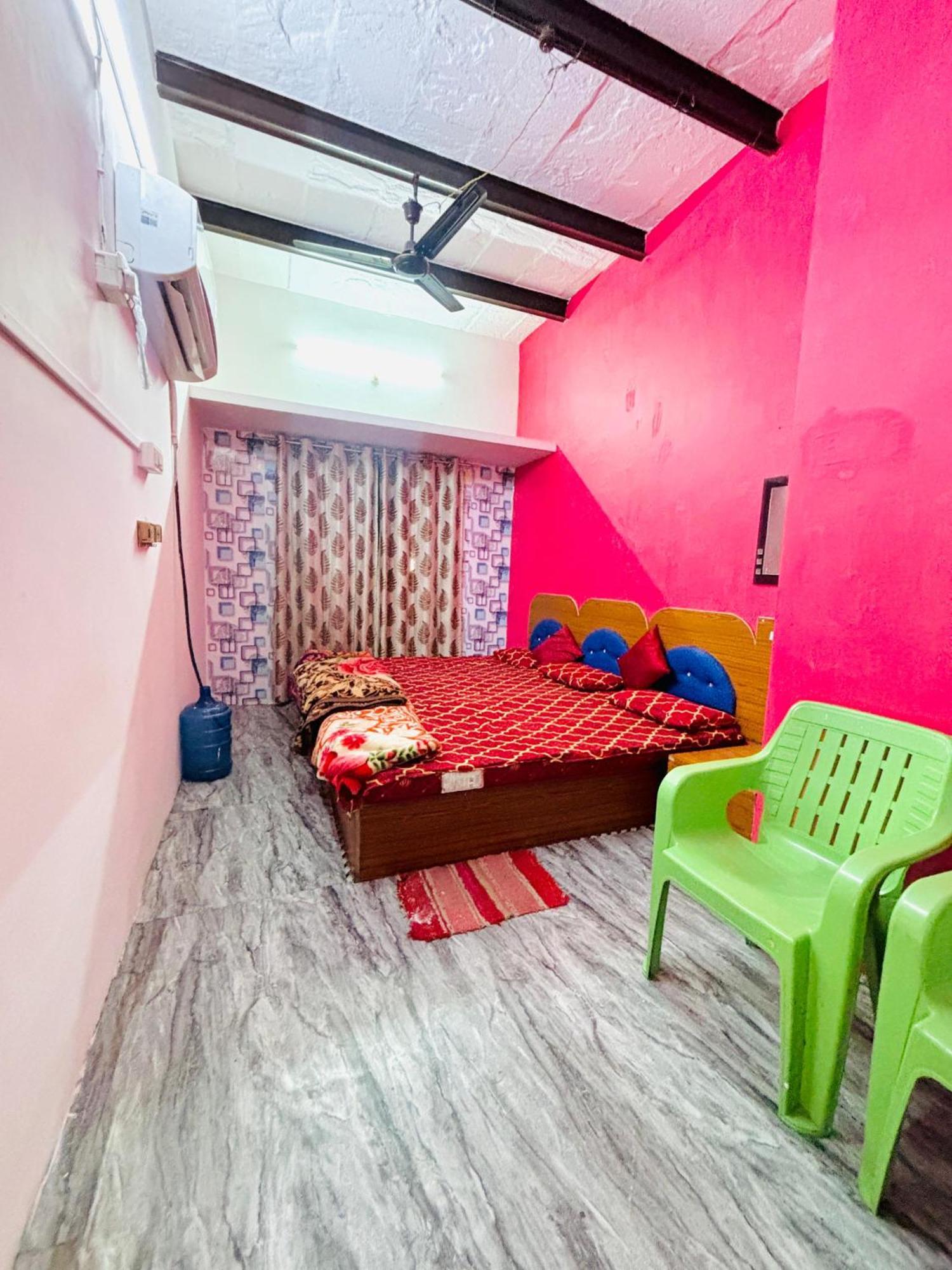 Shivalay Paying Guest House Варанасі Екстер'єр фото